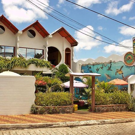 Hostal Gosen Puerto Baquerizo Moreno Exterior foto